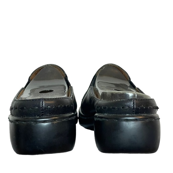 Auditions Black Leather Slip On Loafers Flats Size 6 Wide - Picture 4 of 12
